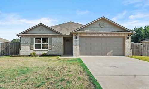 12 Dunnaway Dr, Austin, AR, 72007-9042 | Card Image