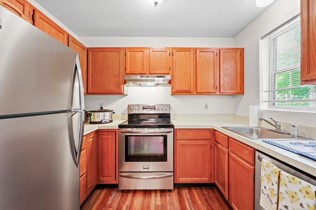 APT-171 - 745 Merrow Rd, Condo with 2 bedrooms, 2 bathrooms and 2 parking in Coventry CT | Image 16