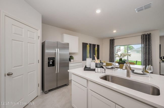 1298 Tarleton St Se, House other with 4 bedrooms, 2 bathrooms and null parking in PALM BAY FL | Image 16