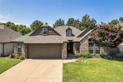 1116 W Fargo Drive, Broken Arrow, OK, 74012 | Card Image
