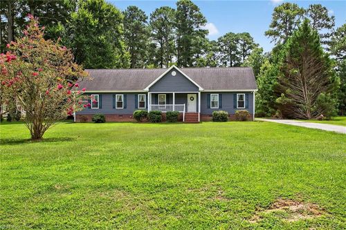 105 Homestead Rd, Franklin, VA, 23851-1353 | Card Image