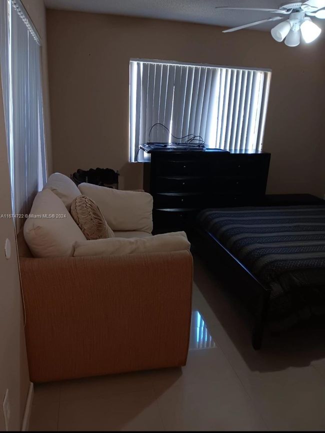 APT-108 - 18870 Nw 57 Th Ave, Condo with 2 bedrooms, 2 bathrooms and null parking in Hialeah FL | Image 34