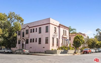 W 12th Street, Home with 10 bedrooms, 11 bathrooms and 11 parking in Los Angeles CA | Image 3