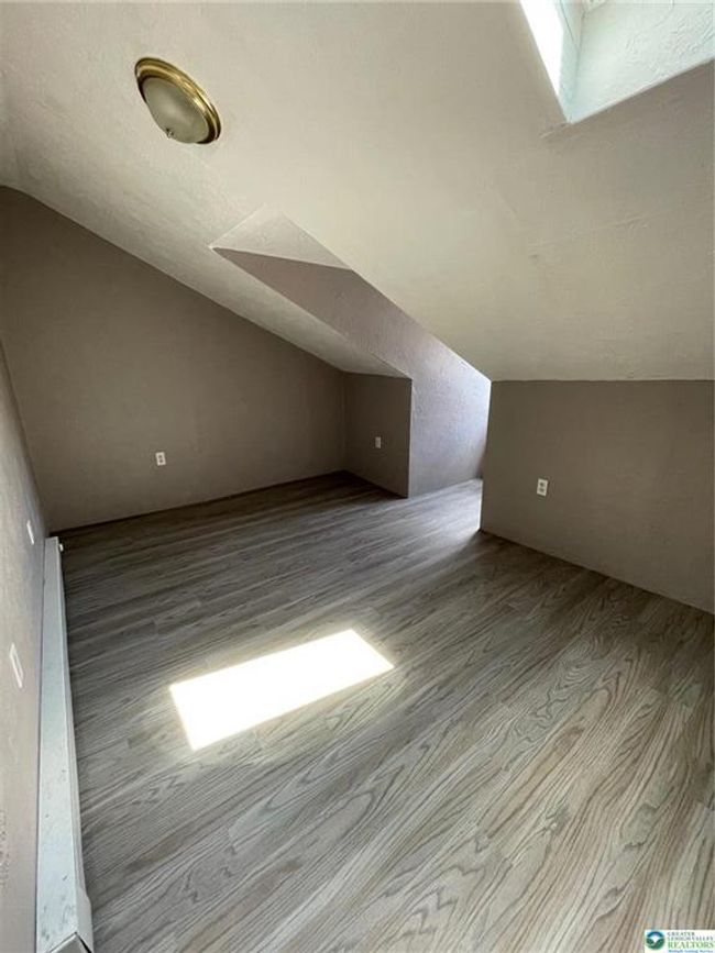 APT-9 - 44 Mauch Chunk St, House other with 2 bedrooms, 1 bathrooms and null parking in Tamaqua PA | Image 4
