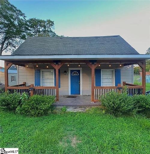 18 Adger St, Pelzer, SC, 29669-1781 | Card Image