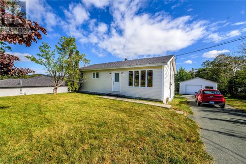 17 Hilltop Lane, Portugal Cove - St. Philips, NL, A1M2W5 | Card Image