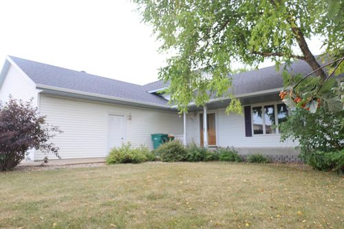 407 Siemers Ct, Breckenridge, MN, 56520-1131 | Card Image