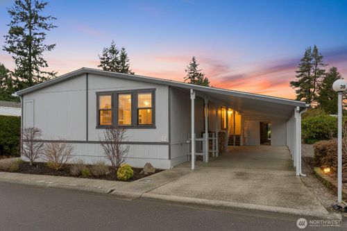 39-1427 100th Street Sw, Everett, WA, 98204 | Card Image