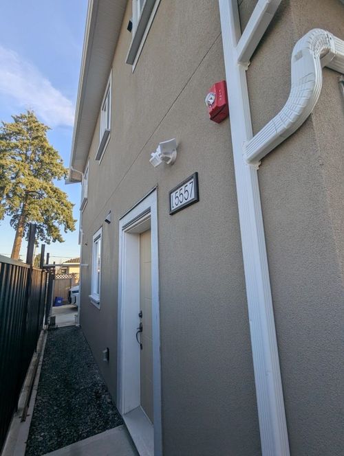 555x Portland Street, Burnaby, BC, V5J2R5 | Card Image