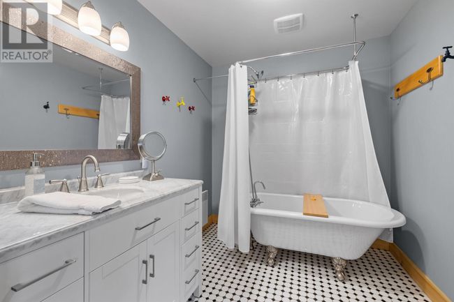 360 Water St, House other with 2 bedrooms, 5 bathrooms and null parking in Summerside PE | Image 30