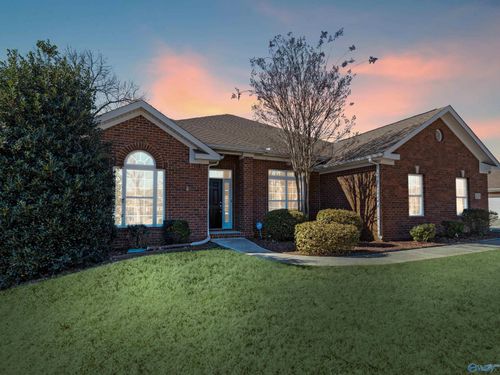 228 Wainscott Dr, Madison, AL, 35757-7662 | Card Image