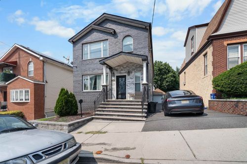 2-1300 79th St, North Bergen, NJ, 07047-4134 | Card Image