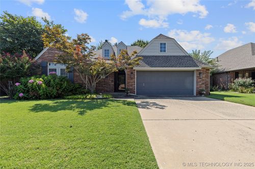 7362 E 119th St S, Bixby, OK, 74008-2100 | Card Image