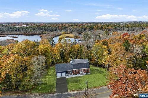 1635 Forge Pond Rd, Brick, NJ, 08724-2934 | Card Image