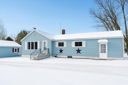 W5317 Elmwood Road, Menominee, MI, 49858 | Card Image