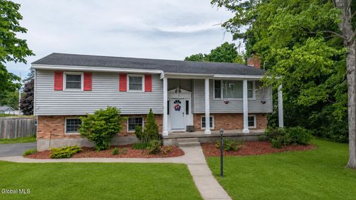 3 Elmwood Dr, South Glens Falls, NY, 12803-5405 | Card Image