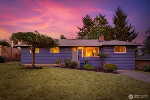 24125 2nd Pl W, Bothell, WA, 98021-8645 | Card Image