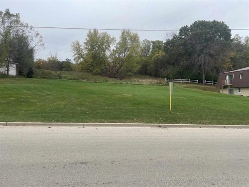 Lot 8 Moorland Dr, Markesan, WI, 53946 | Card Image