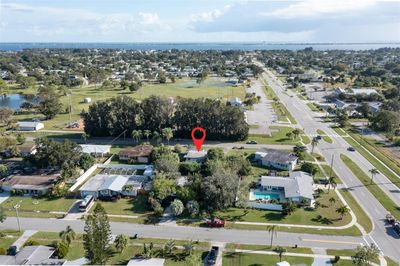 906 Chace Lane Ne, House other with 3 bedrooms, 2 bathrooms and null parking in Palm Bay FL | Image 3