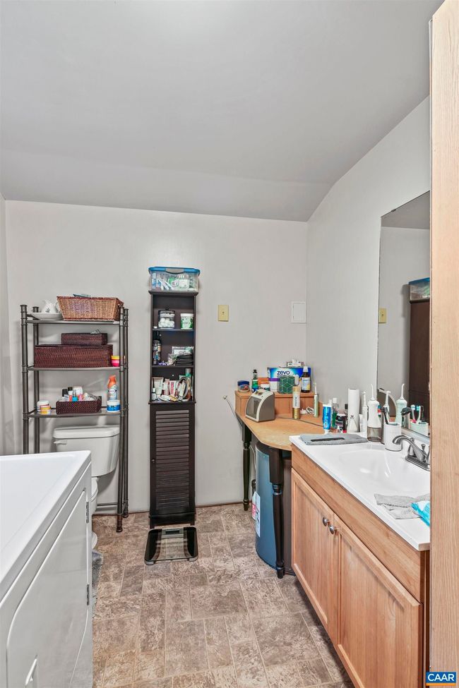 10239 Howardsville Rd, House other with 2 bedrooms, 1 bathrooms and null parking in HOWARDSVILLE VA | Image 14