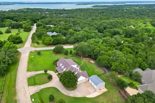 890 Topaz Ln, Oak Point, TX, 75068-2238 | Card Image