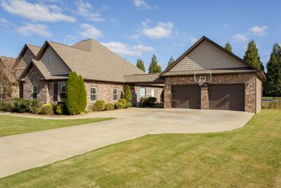 205 Plantation Springs Dr, House other with 4 bedrooms, 3 bathrooms and 2 parking in Florence AL | Image 3