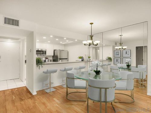 unit-4b-3634 7th Ave, San Diego, CA, 92103-4346 | Card Image