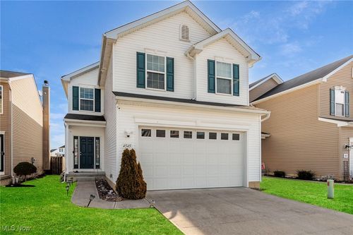 4545 Blush Court, Lorain, OH, 44053 | Card Image