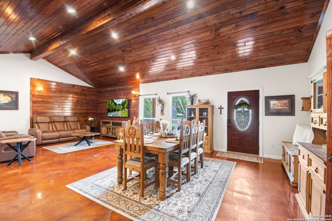 1131 Meadow Stream Dr, House other with 4 bedrooms, 2 bathrooms and null parking in Spring Branch TX | Image 5