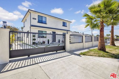 7410 Denny Ave, Sun Valley, CA, 91352 | Card Image