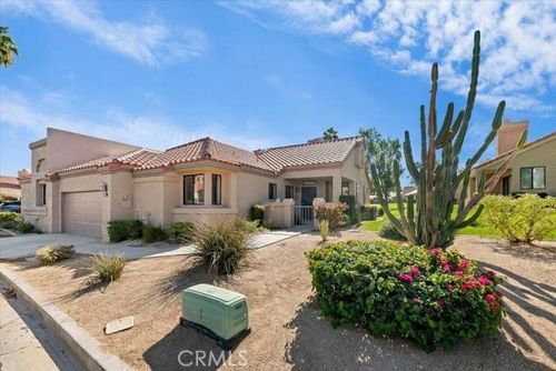 41572 Resorter, Palm Desert, CA, 92211 | Card Image