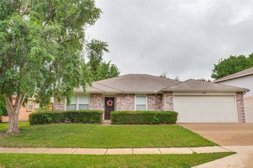 2805 High Pointe Blvd, McKinney, TX, 75071-2627 | Card Image
