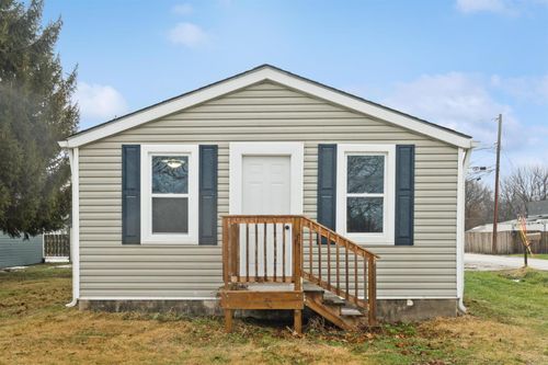 1717 36th Ave, East Moline, IL, 61244-5026 | Card Image