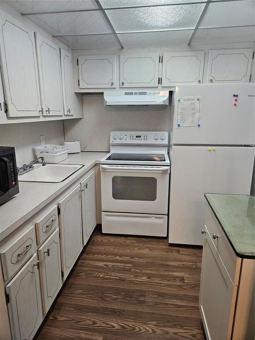 82-82 Tilford D, Deerfield Beach, FL, 33442-2105 | Card Image