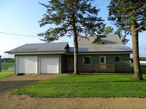 9393 Us Highway 10, ARKANSAW, WI, 54721-8611 | Card Image