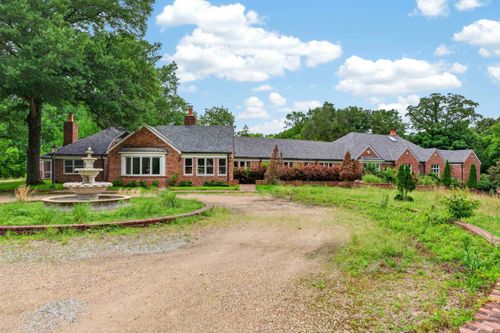 530 W Raines Rd, Memphis, TN, 38109-4335 | Card Image
