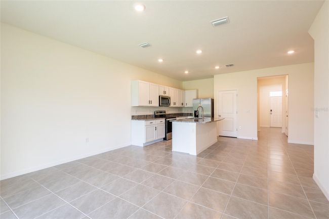 33063 Tulip Petal Ln, Townhouse with 3 bedrooms, 3 bathrooms and null parking in WESLEY CHAPEL FL | Image 27