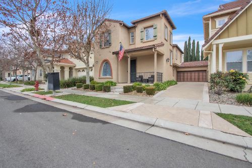 463 W Las Brisas Dr, Mountain House, CA, 95391-2082 | Card Image