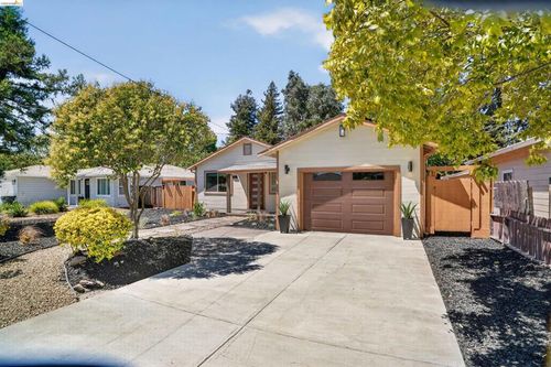 212 Babette Ct, Pleasant Hill, CA, 94523-3811 | Card Image