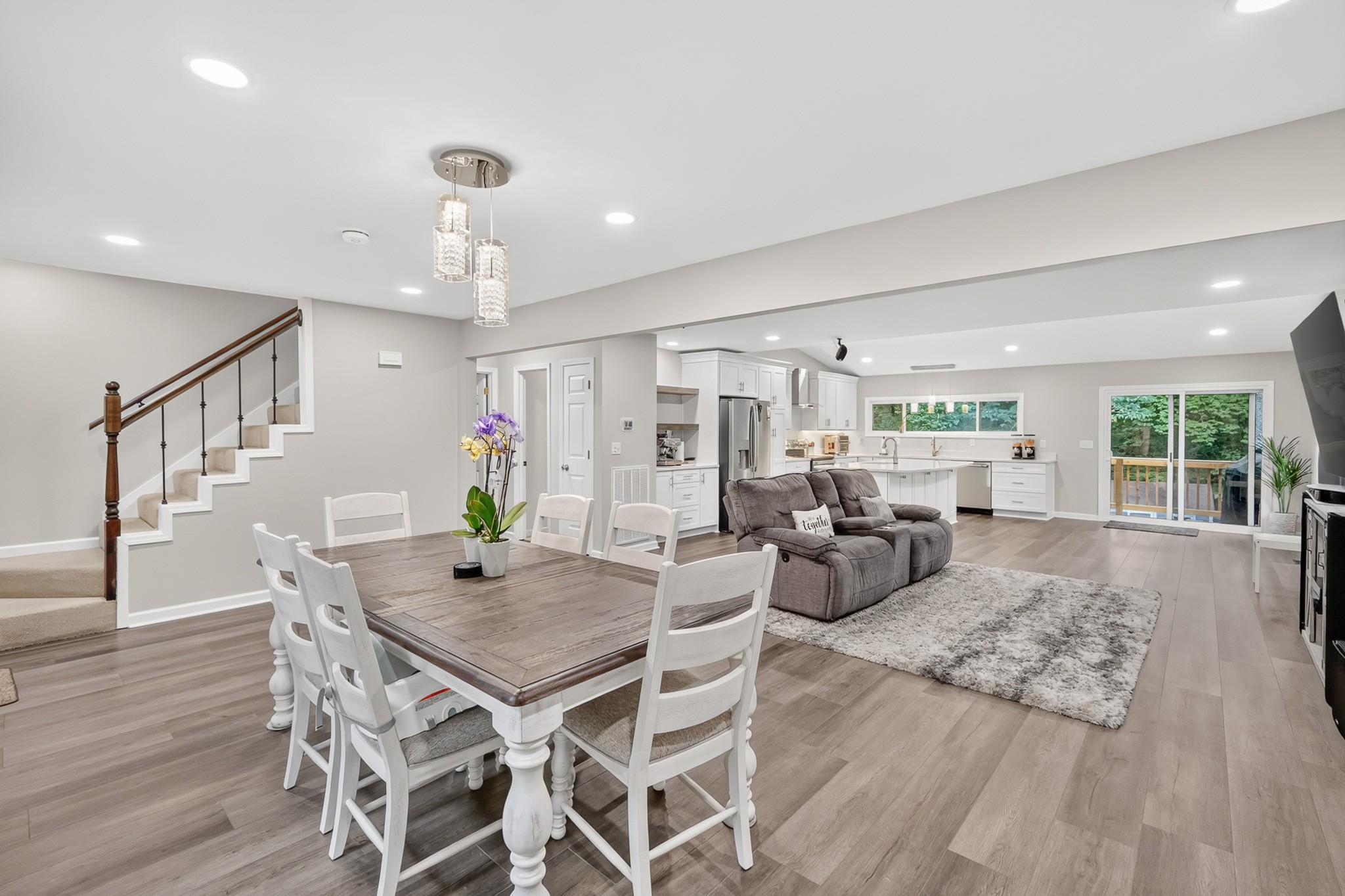 Residential in White House 5