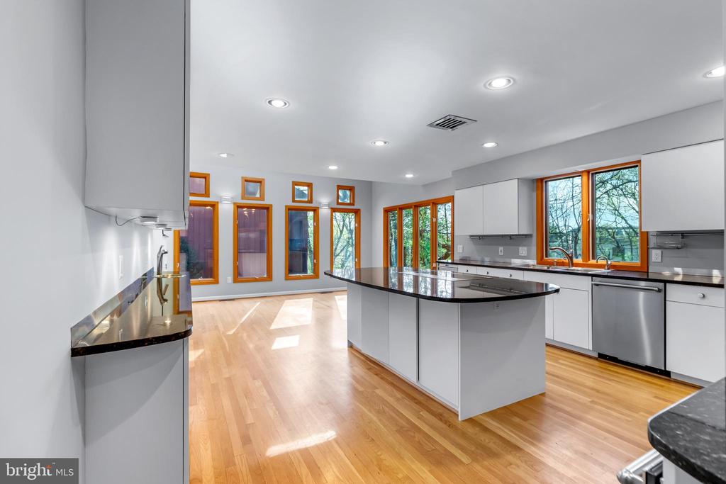 Residential in WASHINGTON 5