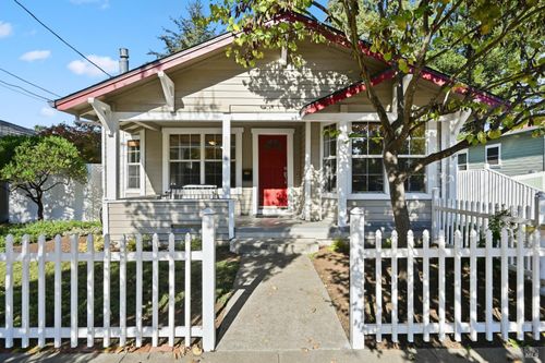 735 Carr Ave, Santa Rosa, CA, 95404-2822 | Card Image