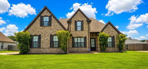 345 Riverdale Dr, Oakland, TN, 38060-5374 | Card Image