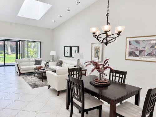6364 Kings Gate Cir, Delray Beach, FL, 33484-2429 | Card Image