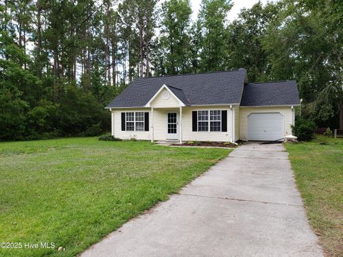 3 Stoney Creek Ln, Belville, NC, 28451-8042 | Card Image