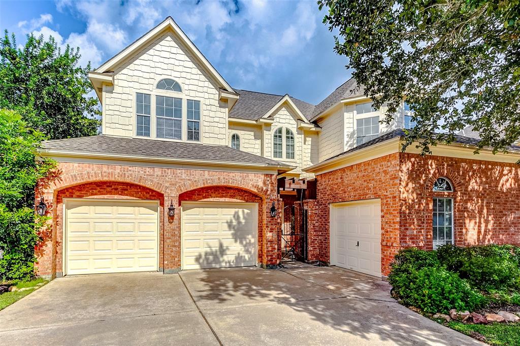 Hadfield Ct, Sugar Land, TX 77479