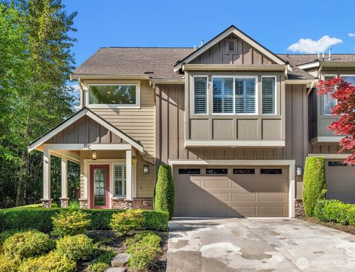 15c-900 228th Ave Ne, Sammamish, WA, 98074-5803 | Card Image