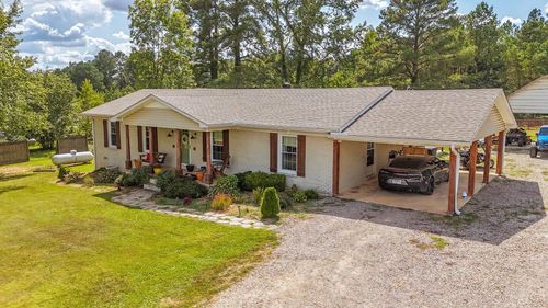 1157 Gilchrist Stantonville Rd, Adamsville, TN, 38310-4940 | Card Image