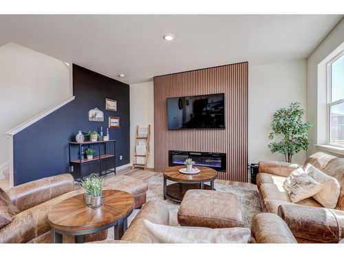 2744 Wren Dr, Johnstown, CO, 80534-9231 | Card Image