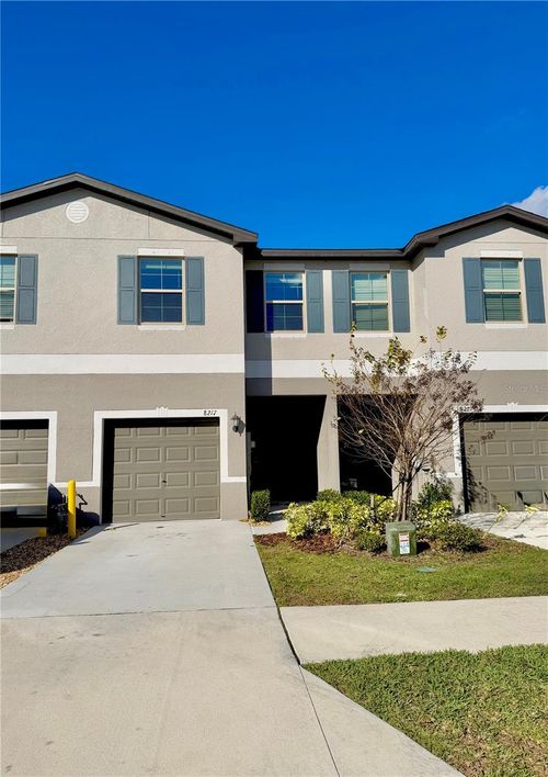 8217 Crescent Oaks Dr, New Port Richey, FL, 34655-5544 | Card Image